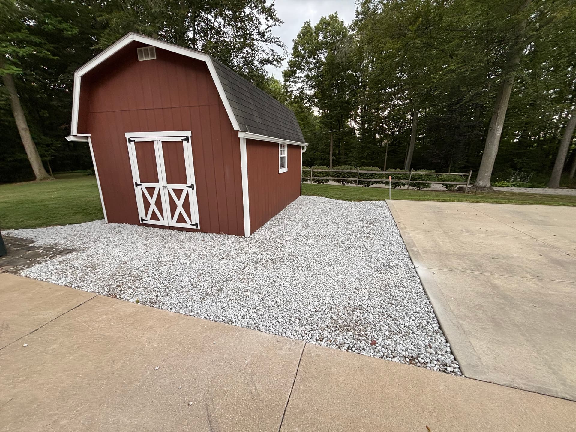Gallery photos for Fresh Red Brick Chips and New Gravel Stone Around This Home: Image #3